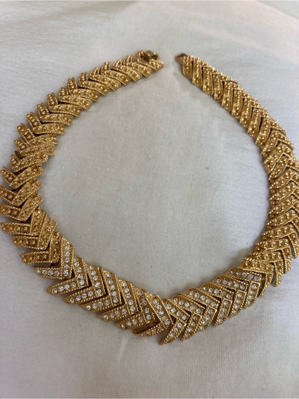 Statement Runway Vintage Necklace with Brilliant Crystals - Picture 6 of 9